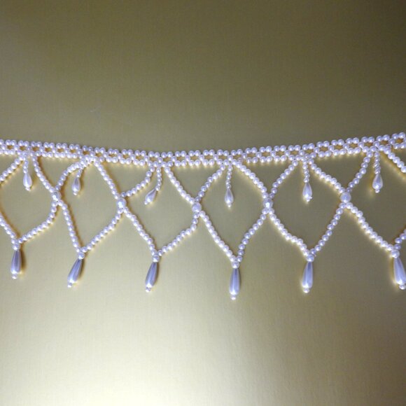 Faux Pearls Beaded Christmas Tree Garland 6 ft The House of Louis Nichole - Picture 6 of 11